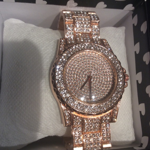 💎 Gorgeous Diamond Watch NEW 💎 - Picture 6 of 8